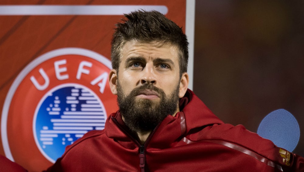 Piqué, con España