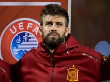 Piqué, con España Piqué, con España