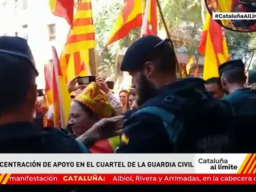 Muestras de apoyo a la Guardia Civil Muestras de apoyo a la Guardia Civil