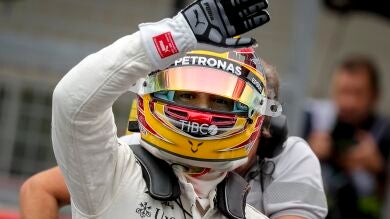 Hamilton sentencia el Mundial en Suzuka tras otro desastre de Vettel; Alonso undécimo y Sainz abandona