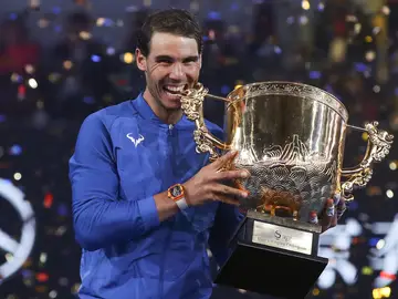 Rafa Nadal muerte el trofeo de Pekín Rafa Nadal muerte el trofeo de Pekín