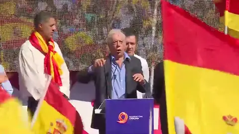 Vargas Llosa: "Se necesita mucho más que una conjura independentista para destruir 500 años de historia" Vargas Llosa: "Se necesita mucho más que una conjura independentista para destruir 500 años de historia"