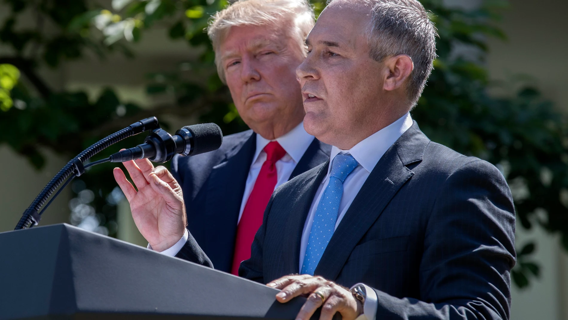 El gobierno de Trump anuncia derogación del Plan de Energía Limpia de Obama El gobierno de Trump anuncia derogación del Plan de Energía Limpia de Obama