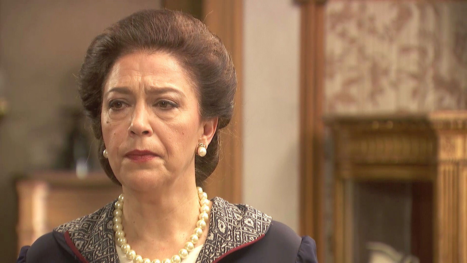 Raimundo a Francisca: "&iquest;Pretende perder a Sa&uacute;l como lo hizo con Trist&aacute;n?"