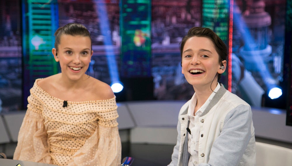 Millie Bobby Brown y Noah Schnapp demuestran sus dotes de actores en