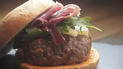 La hamburguesaca ibérica de Yumland. Canela fina. ¡Qué cosa más rica!