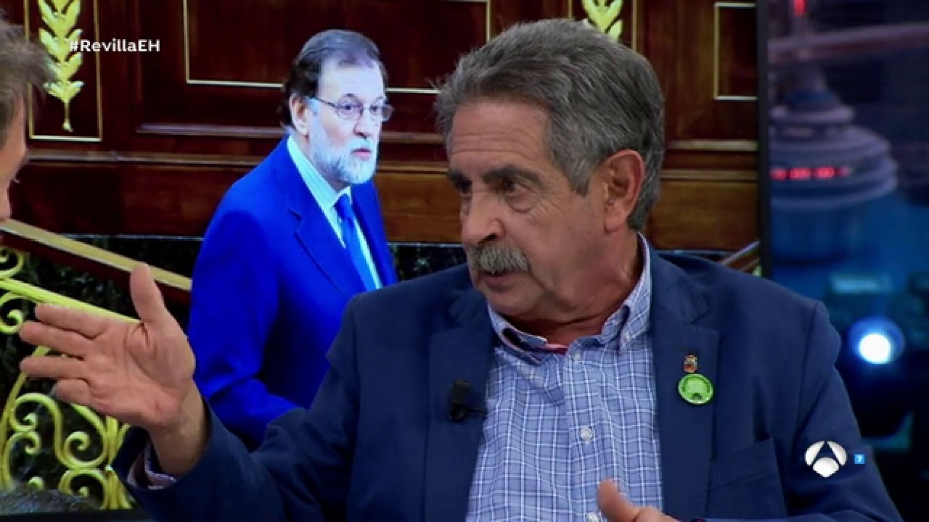 Miguel Ãngel Revilla: "Yo abrirÃ­a una negociaciÃ³n proponiendo una modificaciÃ³n de la ConstituciÃ³n"