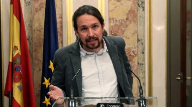 Iglesias agradece a Puigdemont que 