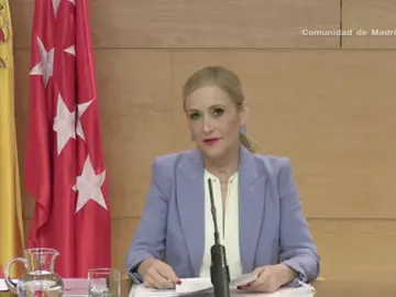 Cifuentes hace un llamamiento a la "cordura política" y al cumplimiento de la Constitución Cifuentes hace un llamamiento a la "cordura política" y al cumplimiento de la Constitución