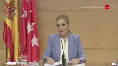 Cifuentes hace un llamamiento a la "cordura política" y al cumplimiento de la Constitución Cifuentes hace un llamamiento a la "cordura política" y al cumplimiento de la Constitución