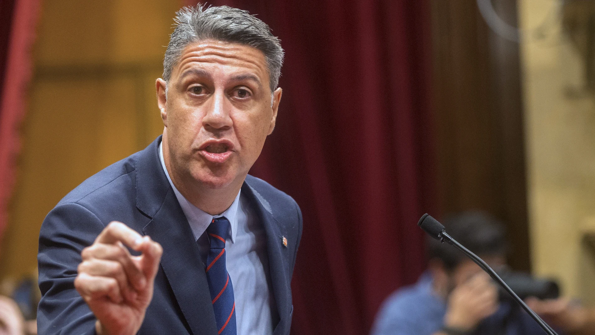 Albiol dice que no habrá independencia por mucho que Puigdemont "juegue al despiste" Albiol dice que no habrá independencia por mucho que Puigdemont "juegue al despiste"