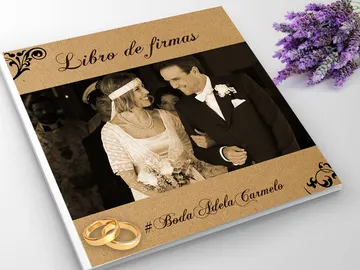 Forma parte de la historia de amor de Adela y Carmelo en su libro de firmas Forma parte de la historia de amor de Adela y Carmelo en su libro de firmas