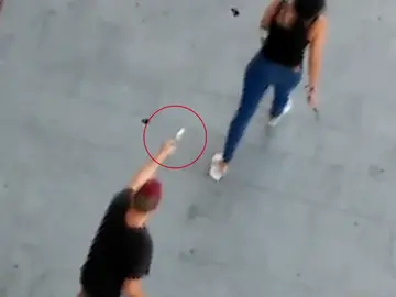 Detienen a un joven con una orden de alejamiento por disparar a su expareja con una pistola de fogueo en Málaga Detienen a un joven con una orden de alejamiento por disparar a su expareja con una pistola de fogueo en Málaga