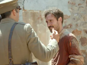 El rodaje de la liberación del regimiento Bazán, el más duro para Álex Gadea El rodaje de la liberación del regimiento Bazán, el más duro para Álex Gadea