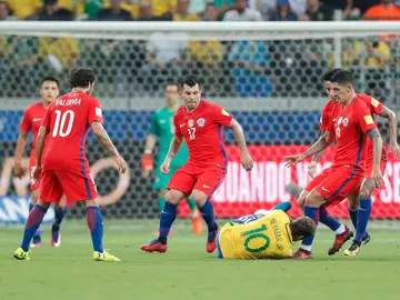 Chile, en el partido contra Brasil Chile, en el partido contra Brasil
