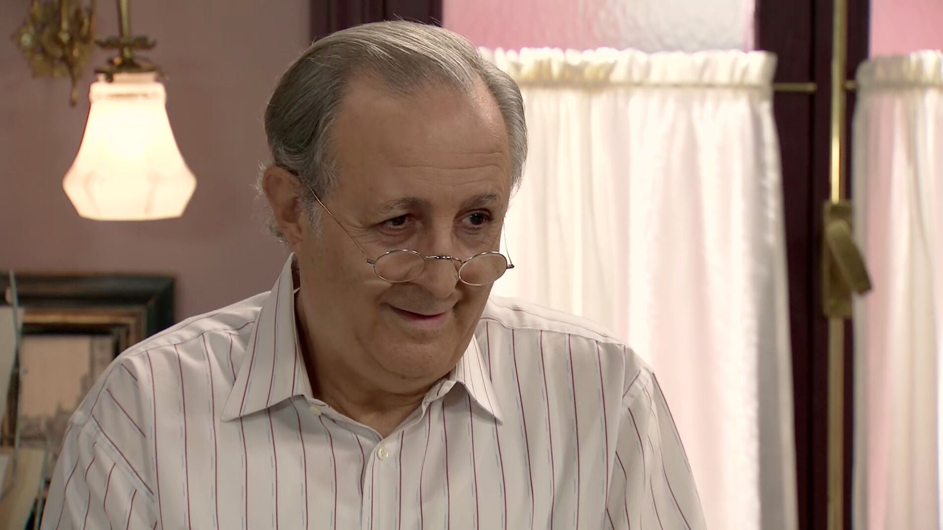Pelayo a Benigna: "Benito est&aacute; esperando tu llamada"