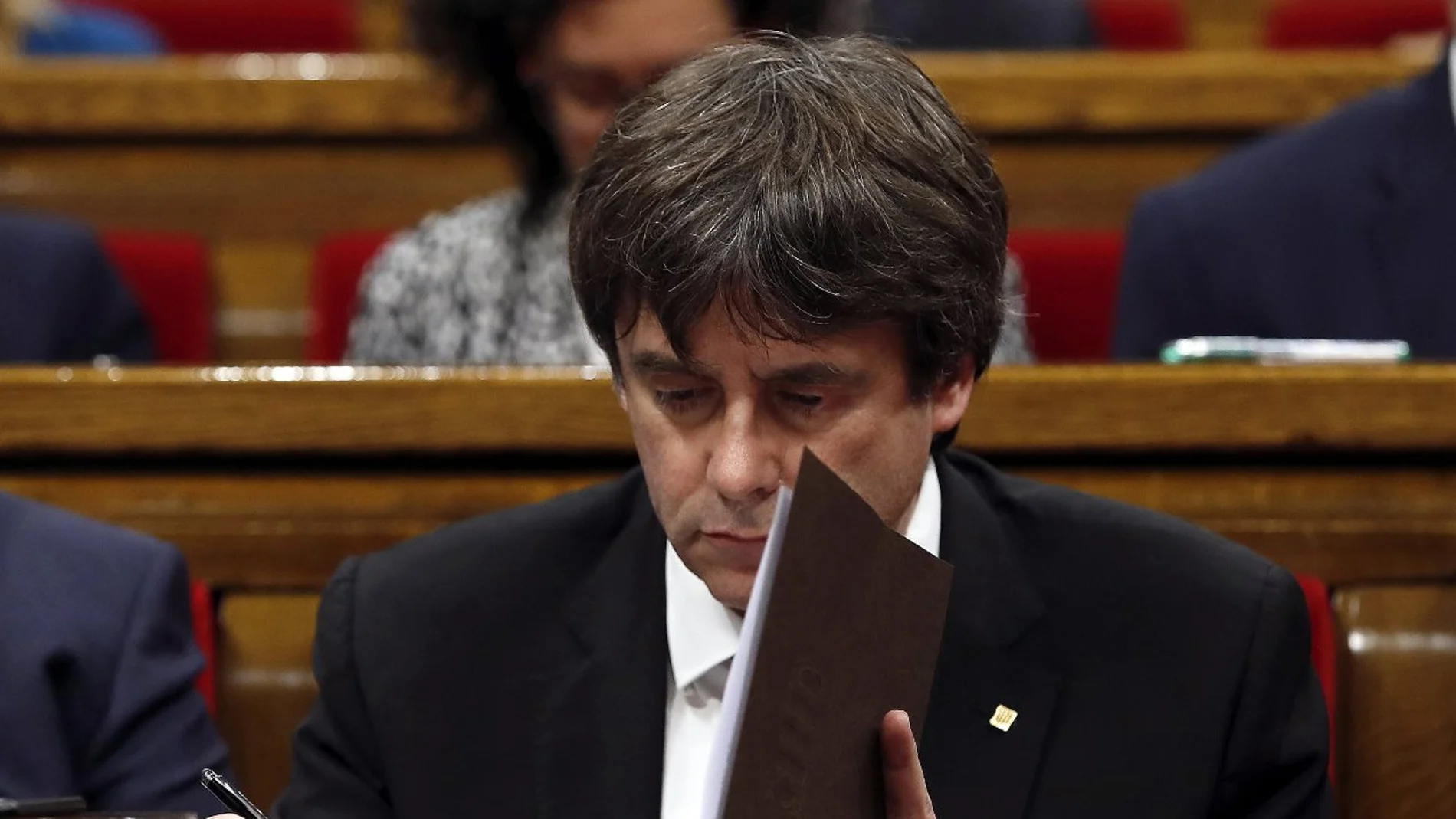 Carles Puigdemont en el Parlament | Archivo
