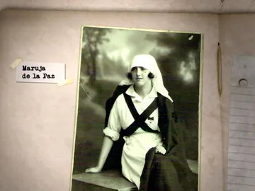 Así era Maruja de la Paz, enfermera a las órdenes de Carmen de Angoloti Así era Maruja de la Paz, enfermera a las órdenes de Carmen de Angoloti