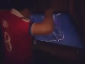 El vídeo más viral de un aficionado chileno que pierde la cabeza tras la eliminación de su selección El vídeo más viral de un aficionado chileno que pierde la cabeza tras la eliminación de su selección