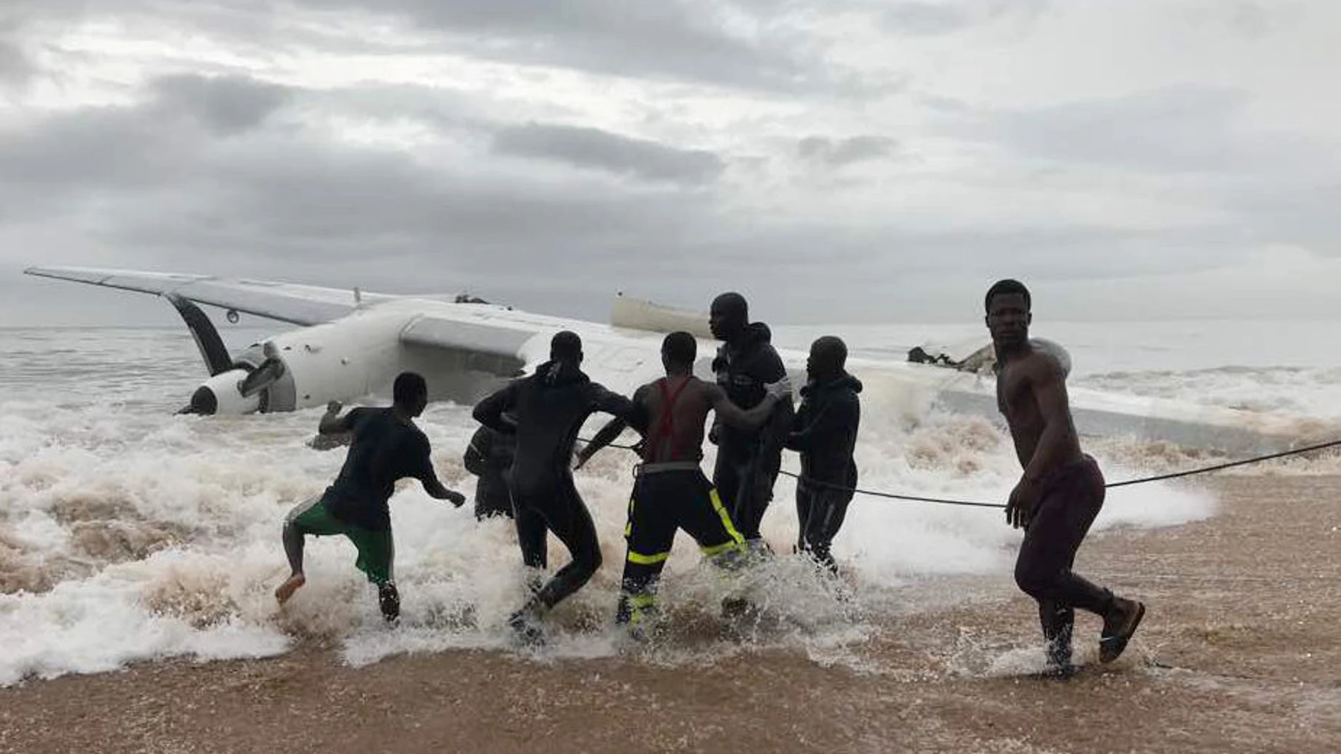 Accidente de avión en Costa de Marfil Accidente de avión en Costa de Marfil