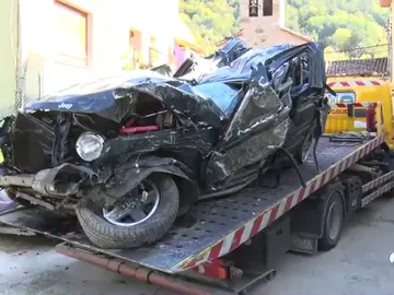 Mueren cuatro personas en un accidente de tráfico en Girona Mueren cuatro personas en un accidente de tráfico en Girona