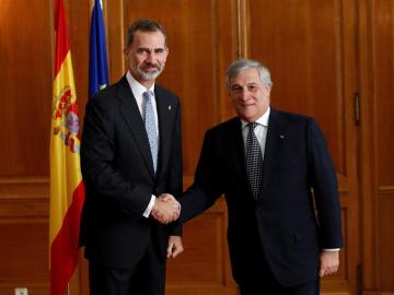 El Rey Felipe VI con Antonio Tajani