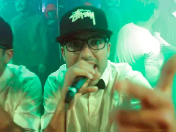 El lado más canalla de Daniel Lundh como rapero El lado más canalla de Daniel Lundh como rapero