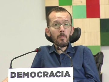 Podemos acusa a Rajoy de "suspender la democracia" y "romper los pactos del 78"