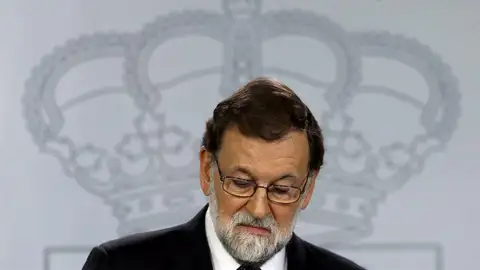 El presidente del gobierno Mariano Rajoy compareció para explicar la aplicación del Artículo 155 de la Constitución El presidente del gobierno Mariano Rajoy compareció para explicar la aplicación del Artículo 155 de la Constitución