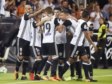 El Valencia celebra un gol El Valencia celebra un gol