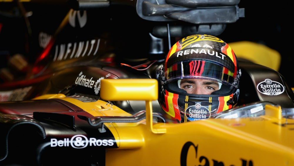 Carlos Sainz, a bordo del Renault