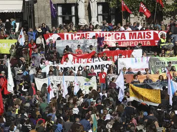Manifestaciones en Galicia por los incendios Manifestaciones en Galicia por los incendios