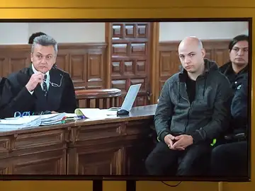 Sergio Morate se niega a declarar en el juicio por la muerte de Marina y Laura Sergio Morate se niega a declarar en el juicio por la muerte de Marina y Laura