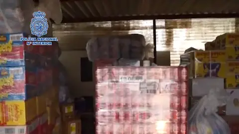 Cuatro detenidos por robo de mercancía de camiones valorada en 640.000 euros Cuatro detenidos por robo de mercancía de camiones valorada en 640.000 euros