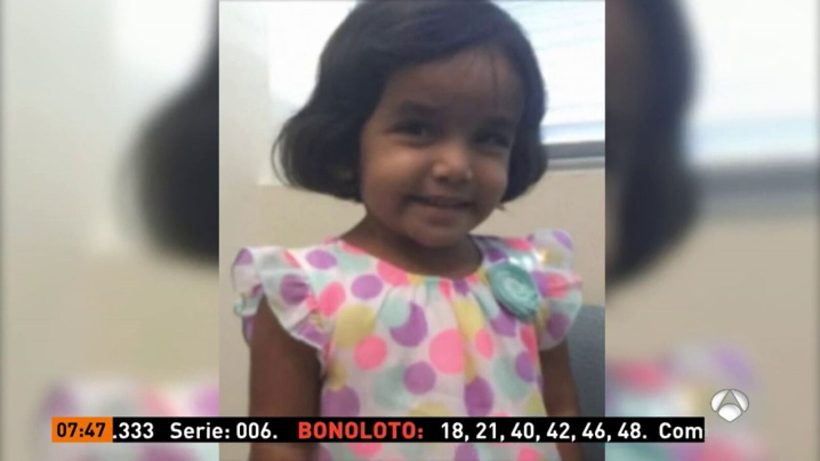 Hallan el cadáver de una niña de tres años desaparecida a la que su padre castigó fuera de casa por no tomarse un vaso de leche