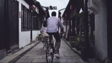 Lanzan lo último para los amantes de la tecnología y de la fotografía: el 'dron selfie'