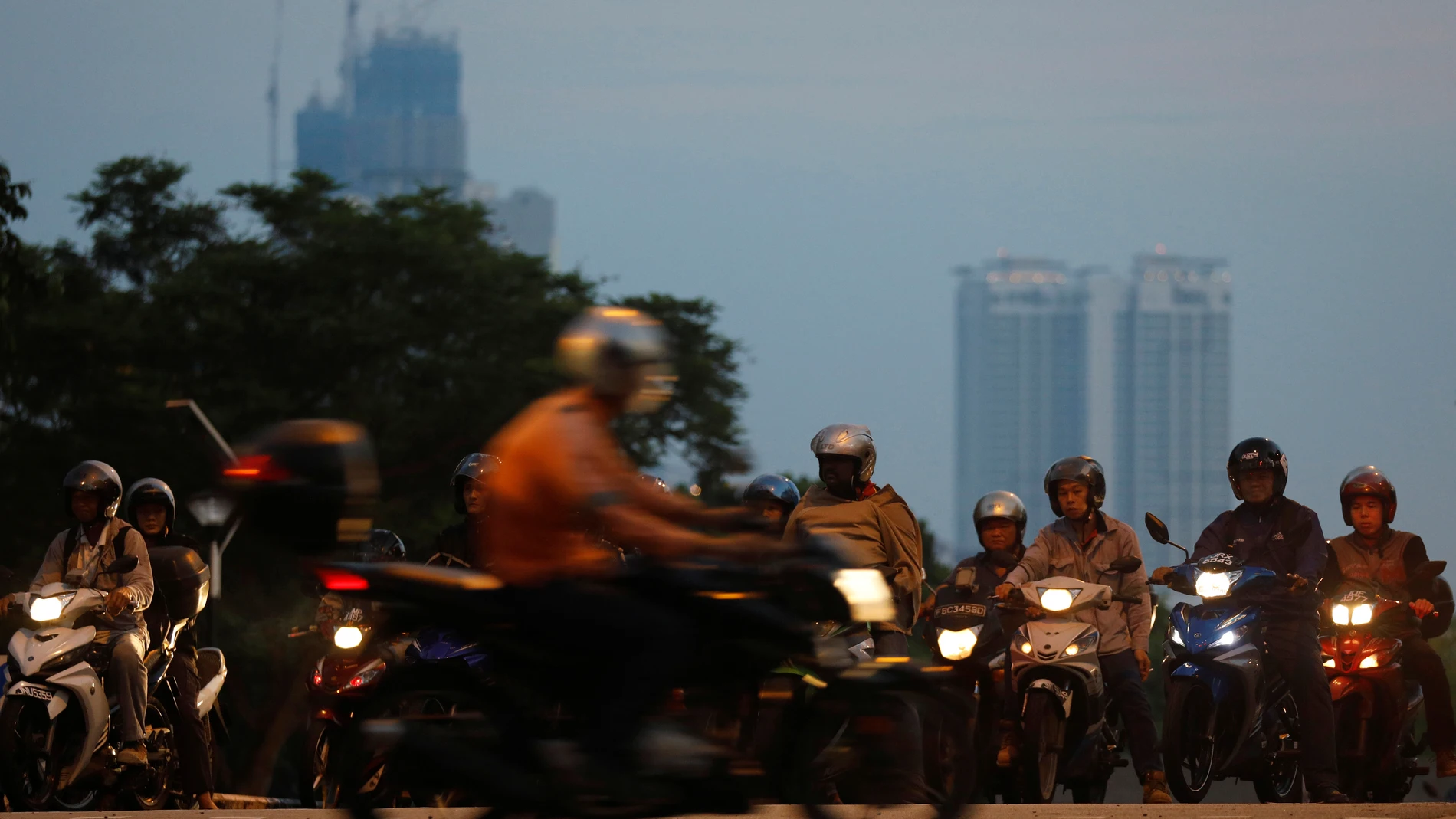 Singapur reducirá su nivel de vehículos privados a partir de 2018 Singapur reducirá su nivel de vehículos privados a partir de 2018
