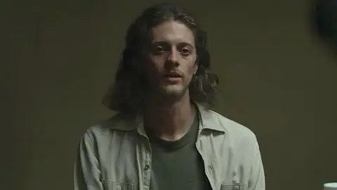 Adam Zastrow como Gene Devier en 'Mindhunter' Adam Zastrow como Gene Devier en 'Mindhunter'