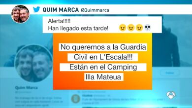  Cacerolada nocturna frente al camping de Girona donde se alojan policías y guardias civiles trasladados a Cataluña