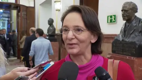 Bescansa: "Me gustaría un Podemos que le hablase más a España y a los españoles y no solo a los independentistas" Bescansa: "Me gustaría un Podemos que le hablase más a España y a los españoles y no solo a los independentistas"