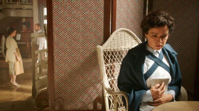 Pilar descubre el secreto de Raquel y Román