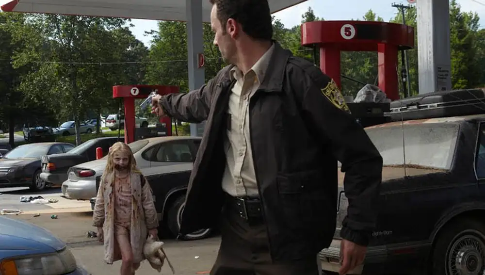 La niña zombie con la que se reencuentra Rick en 'The Walking Dead'