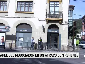 NEGOCIADORES ATRACOS NEGOCIADORES ATRACOS
