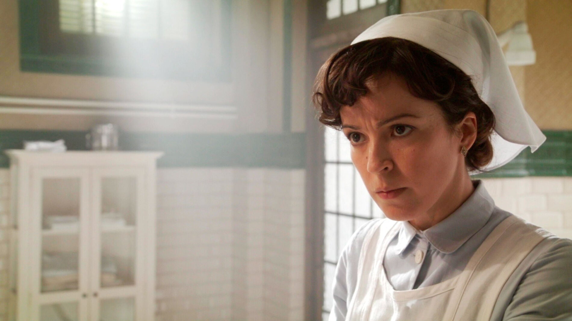 Pilar sospecha que Luis ha apu&ntilde;alado a Rom&aacute;n