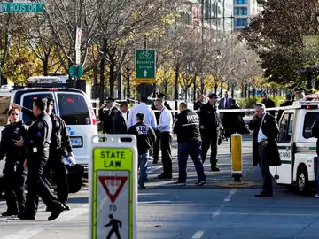Miembros de la unidad de emergencias Miembros de la unidad de emergencias