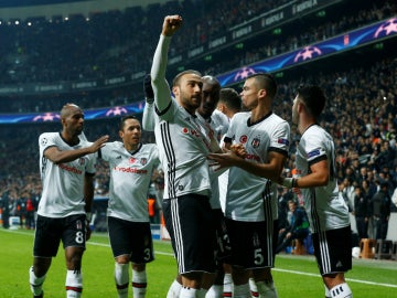 El Besiktas celebra un gol