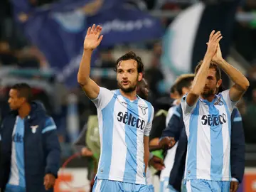 Los jugadores de la Lazio celebran su pase a dieciseisavos Los jugadores de la Lazio celebran su pase a dieciseisavos