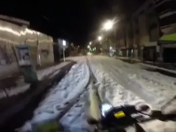 Una inusual granizada en Bogotá cubrió de blanco sus calles Una inusual granizada en Bogotá cubrió de blanco sus calles
