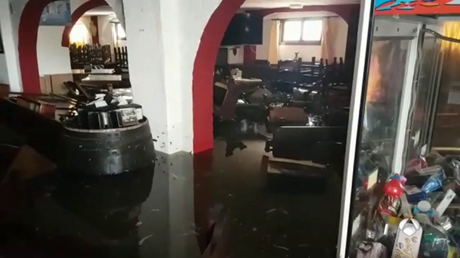 Las calles de la provincia de Cádiz acaban anegadas tras un día intenso de tormentas