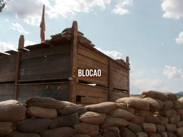 Los blocaos, la casa de los soldados en el frente Los blocaos, la casa de los soldados en el frente